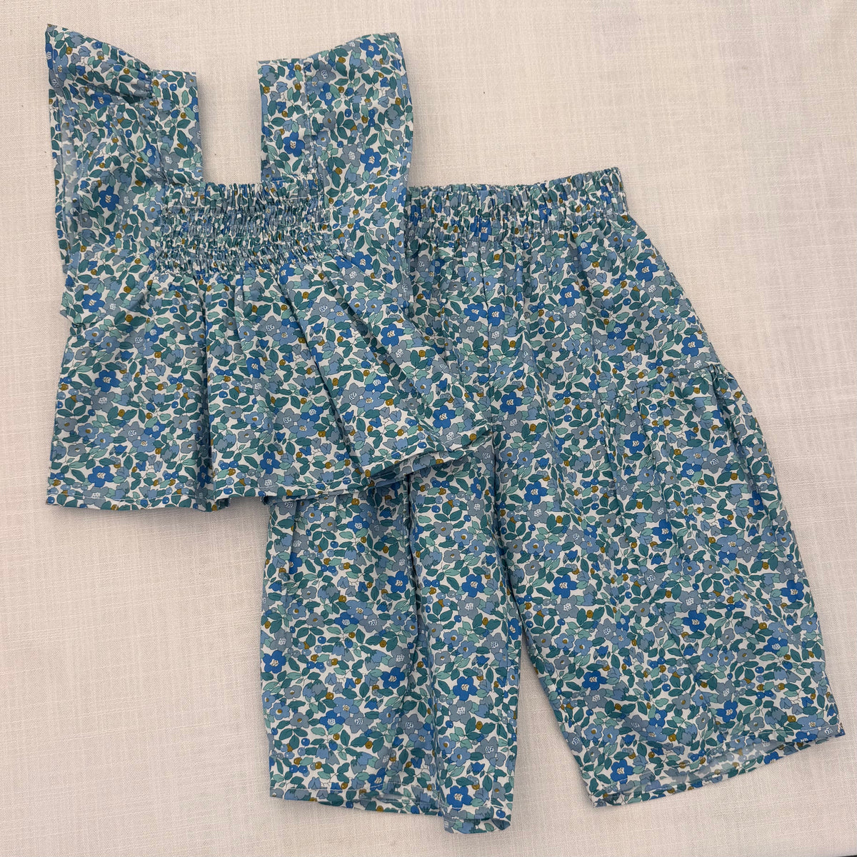 Riley Set